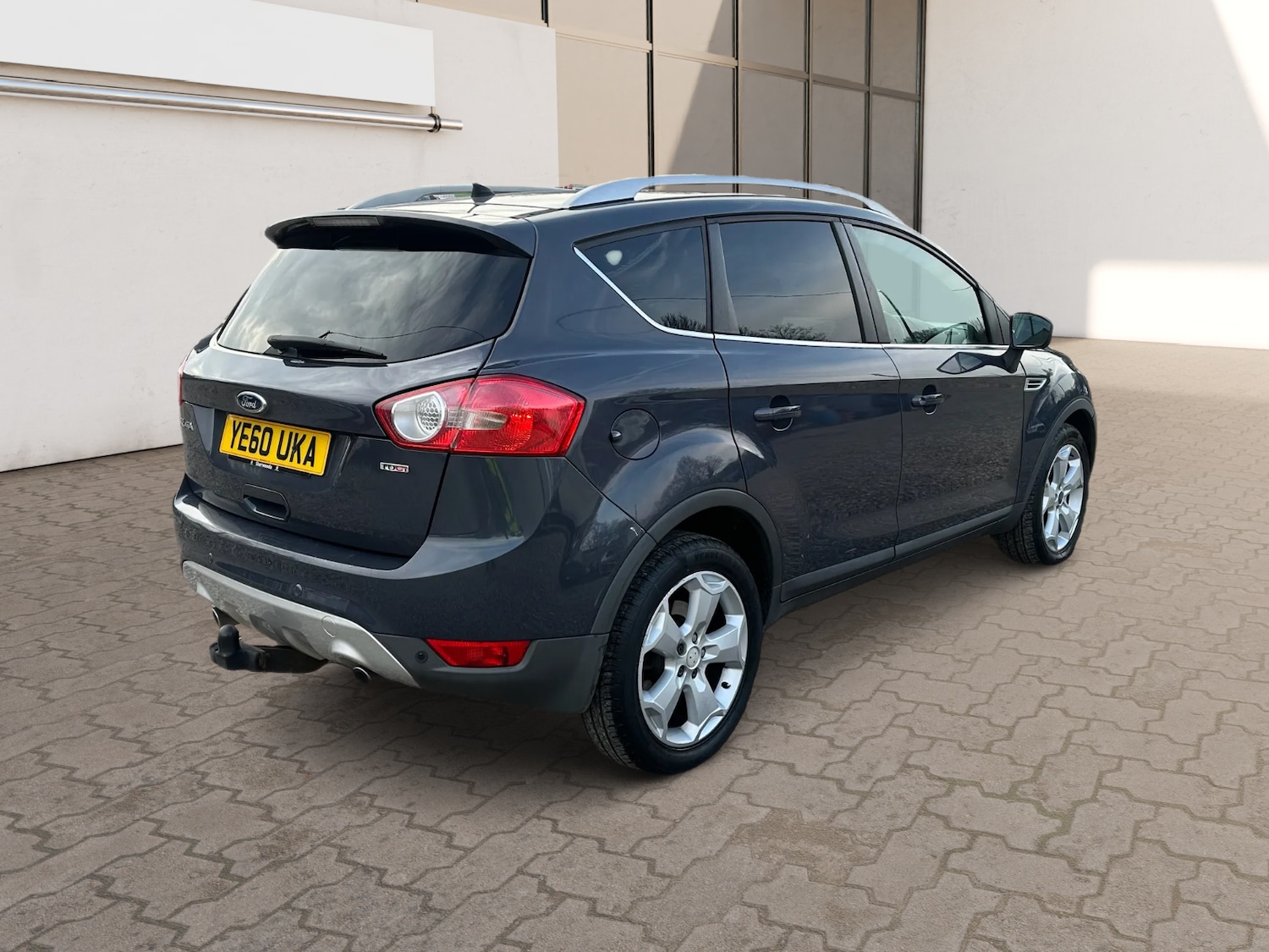 Used Ford Kuga 2010 for sale - 76132165: Photo 9
