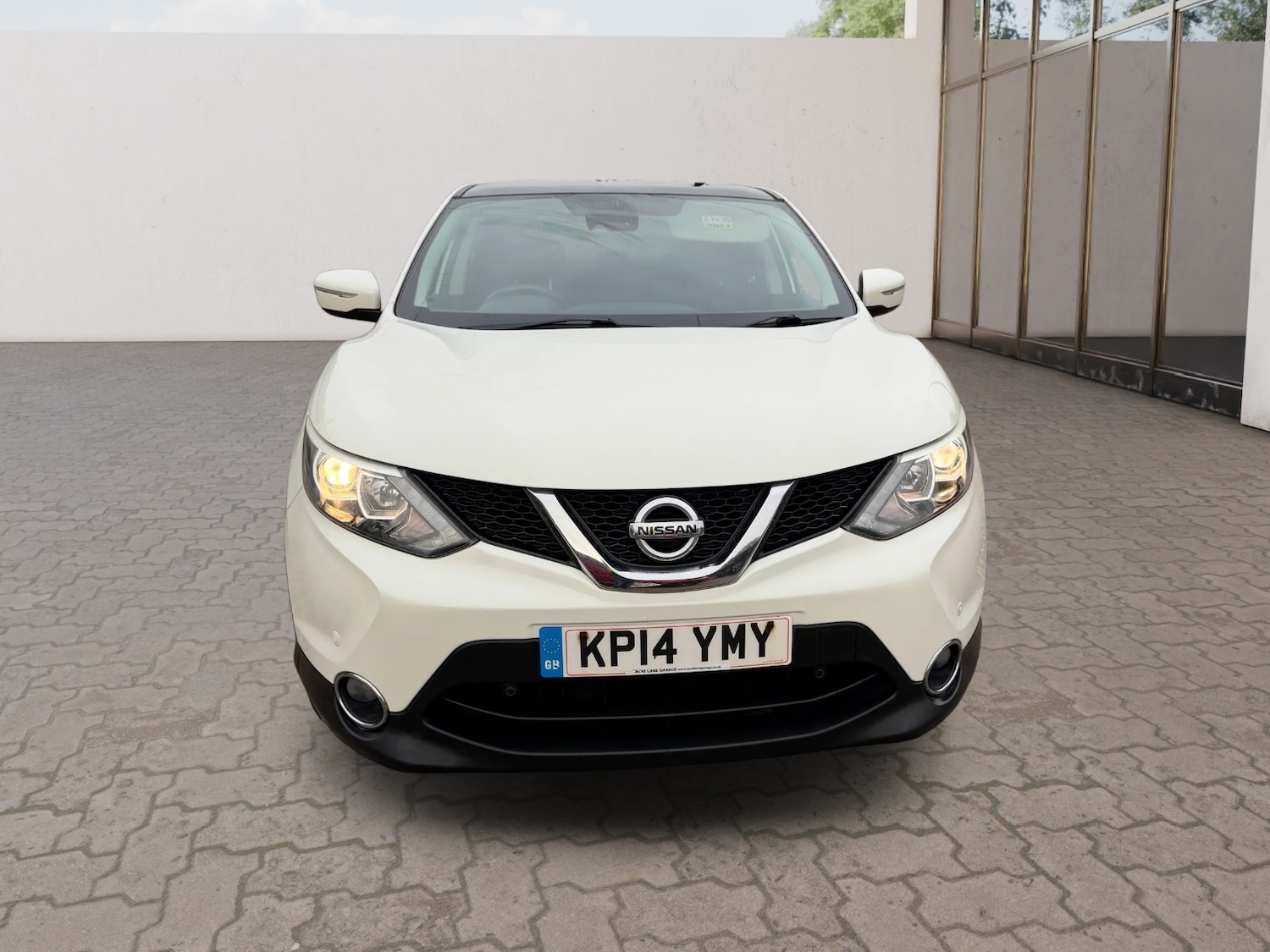 Used Nissan Qashqai 2014 for sale - 77340091: Photo 2