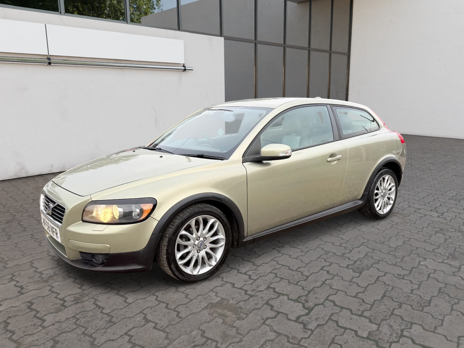 Used Volvo C30 2008 for sale - 76643776: Photo 3