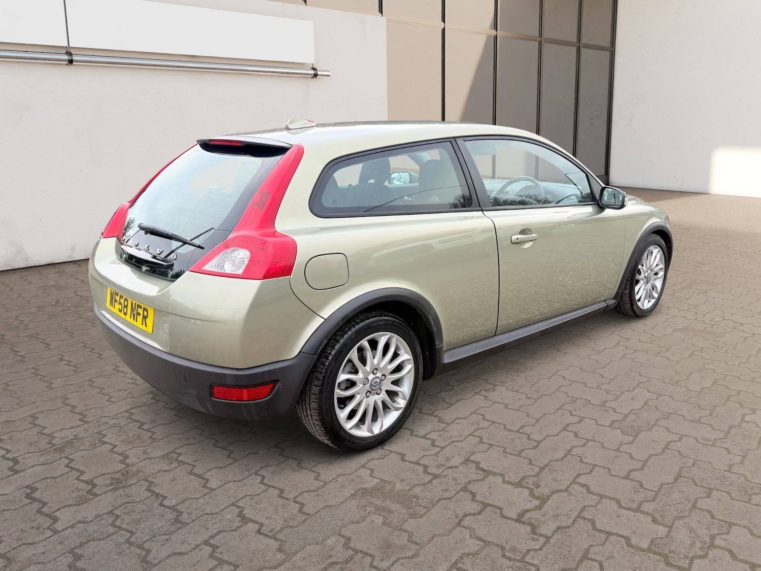 Used Volvo C30 2008 for sale - 76643776: Photo 7
