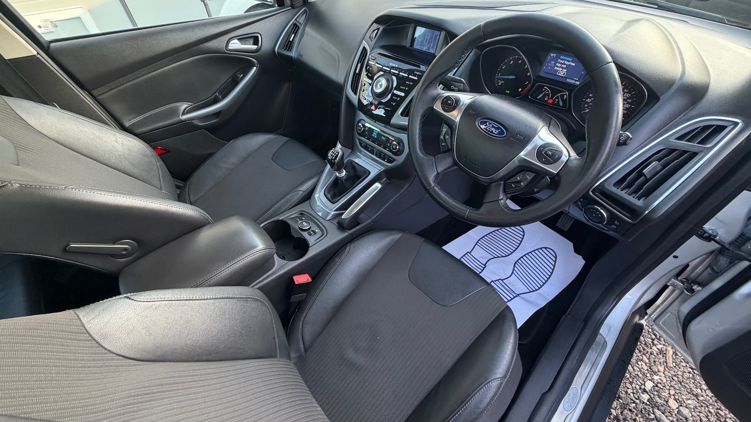 Used Ford Focus 2011 for sale - 77735459: Photo 10