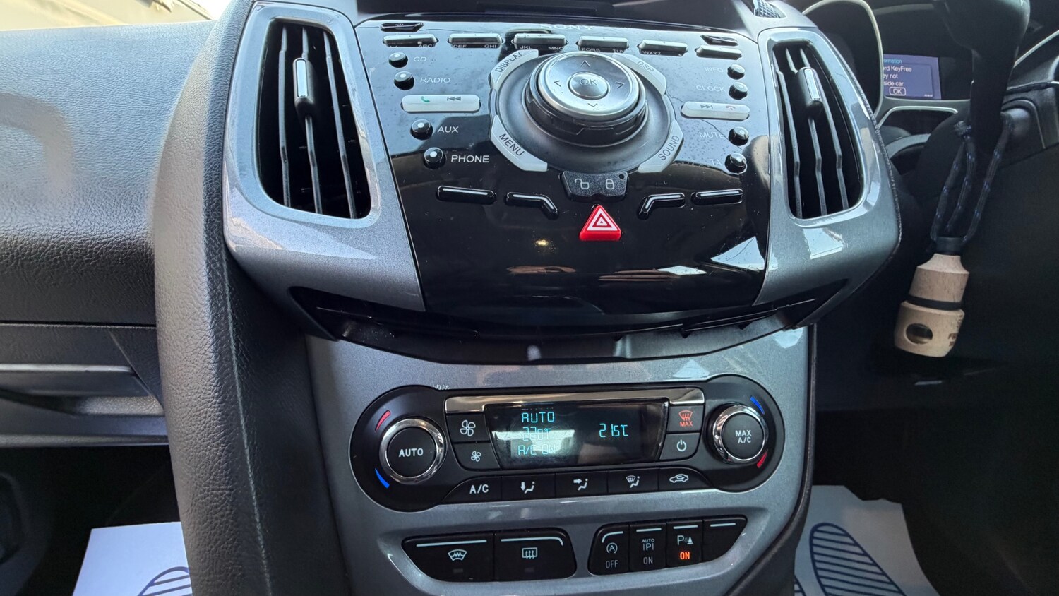 Used Ford Focus 2011 for sale - 77735459: Photo 17