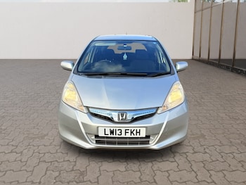 Used Honda Fit 2024 for sale - 76131951: Photo 2