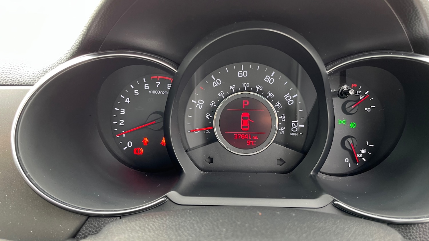 Used Kia Picanto 2015 for sale - 77877370: Photo 10