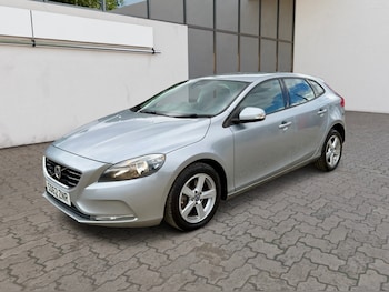 Used Volvo V40 2012 for sale - 79575802: Photo