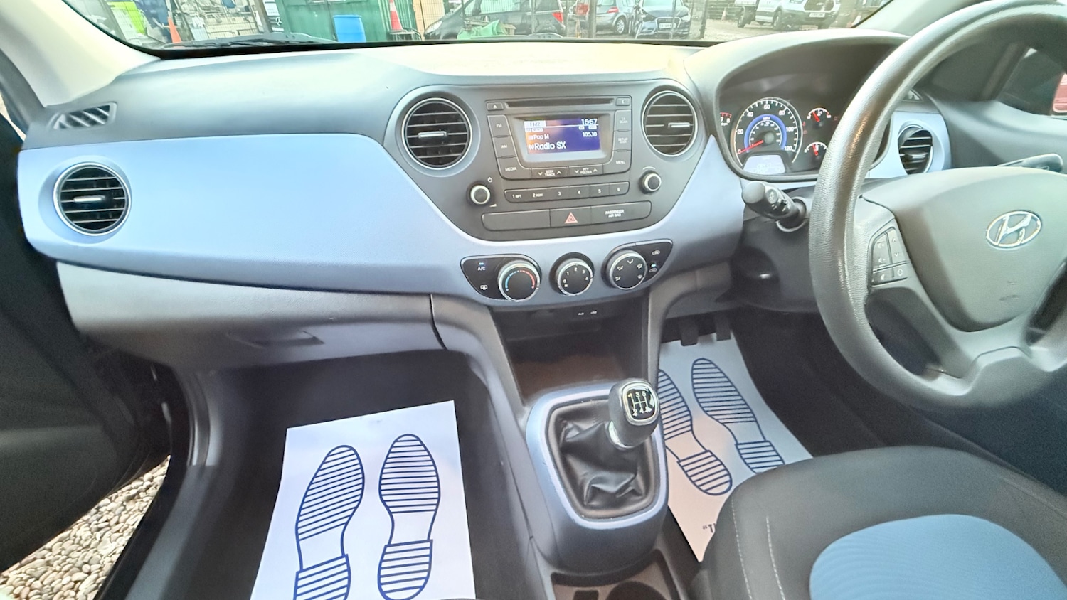 Used Hyundai i10 2015 for sale - 76665220: Photo 13