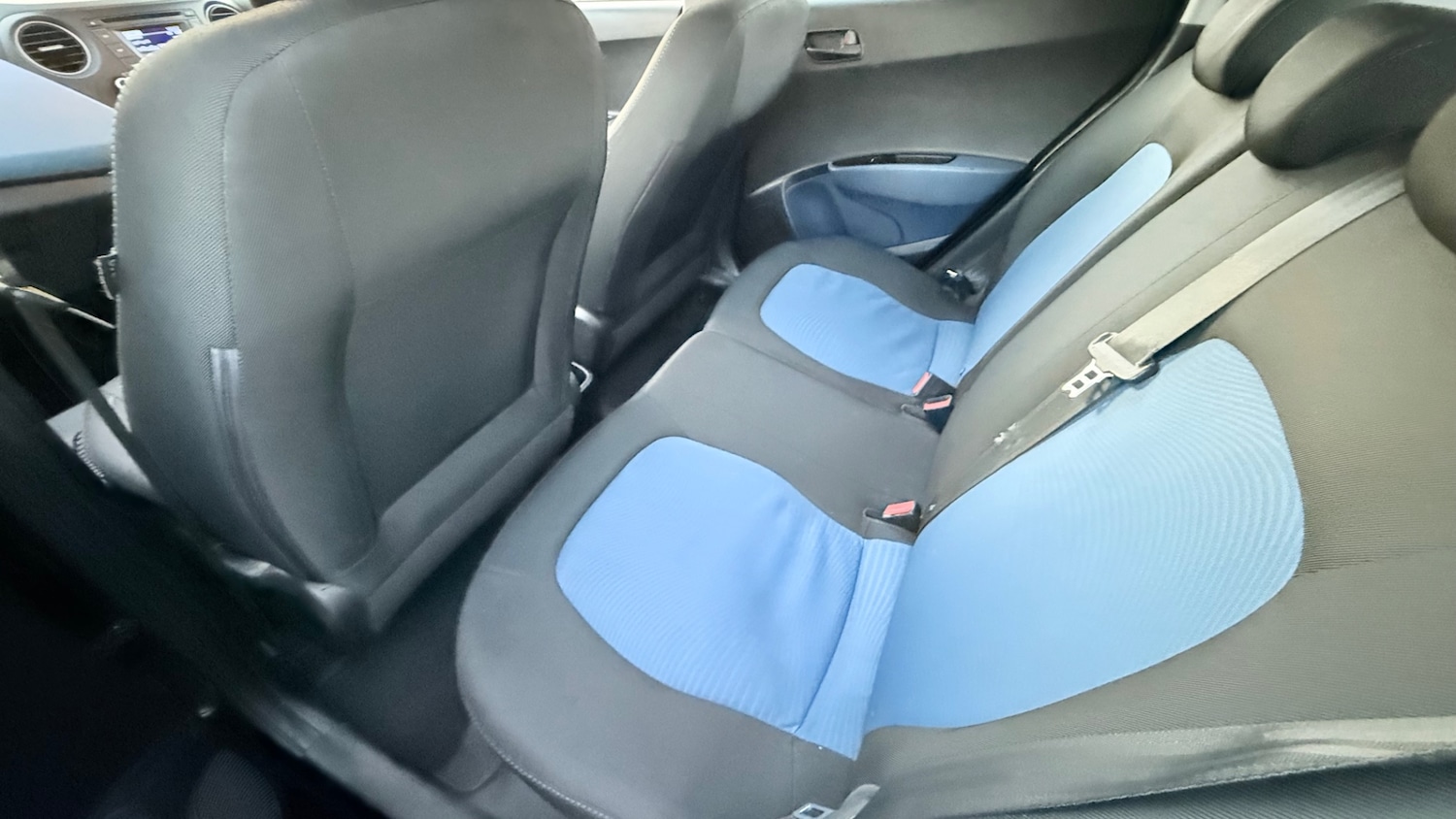 Used Hyundai i10 2015 for sale - 76665220: Photo 16