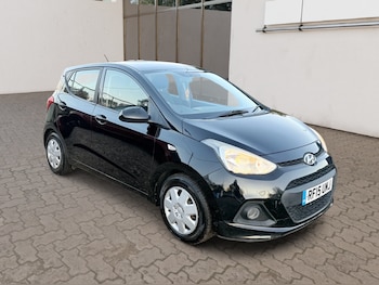 Used Hyundai i10 2015 for sale - 76665220: Photo