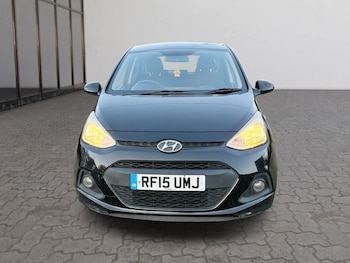 Used Hyundai i10 2015 for sale - 76665220: Photo
