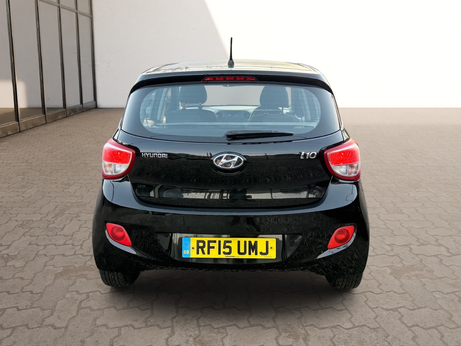 Used Hyundai i10 2015 for sale - 76665220: Photo 6