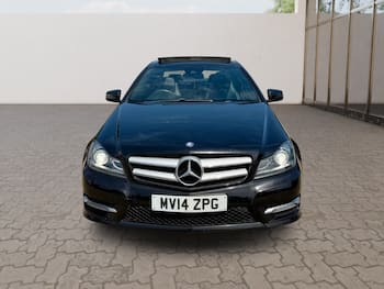 Used Mercedes-Benz C Class 2014 for sale - 79557033: Photo