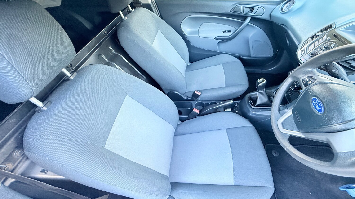 Used Ford Fiesta 2011 for sale - 77954415: Photo 11