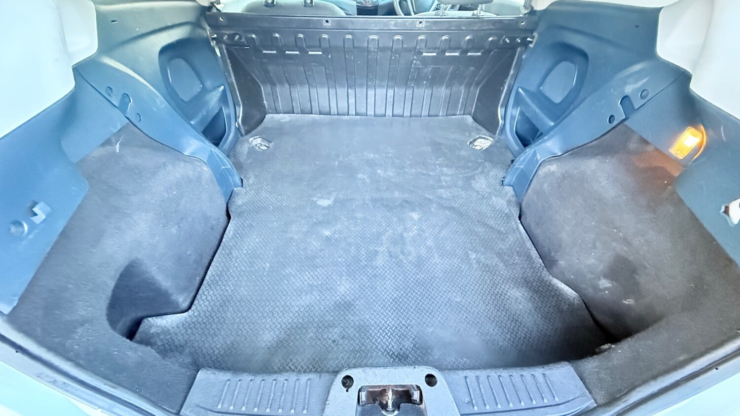 Used Ford Fiesta 2011 for sale - 77954415: Photo 17