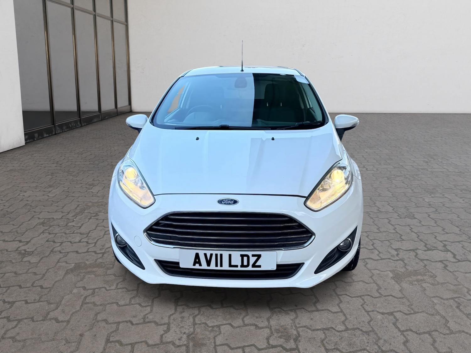 Used Ford Fiesta 2011 for sale - 77954415: Photo 2