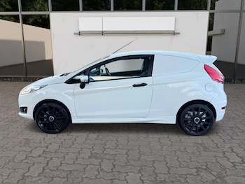 Used Ford Fiesta 2011 for sale - 77954415: Photo