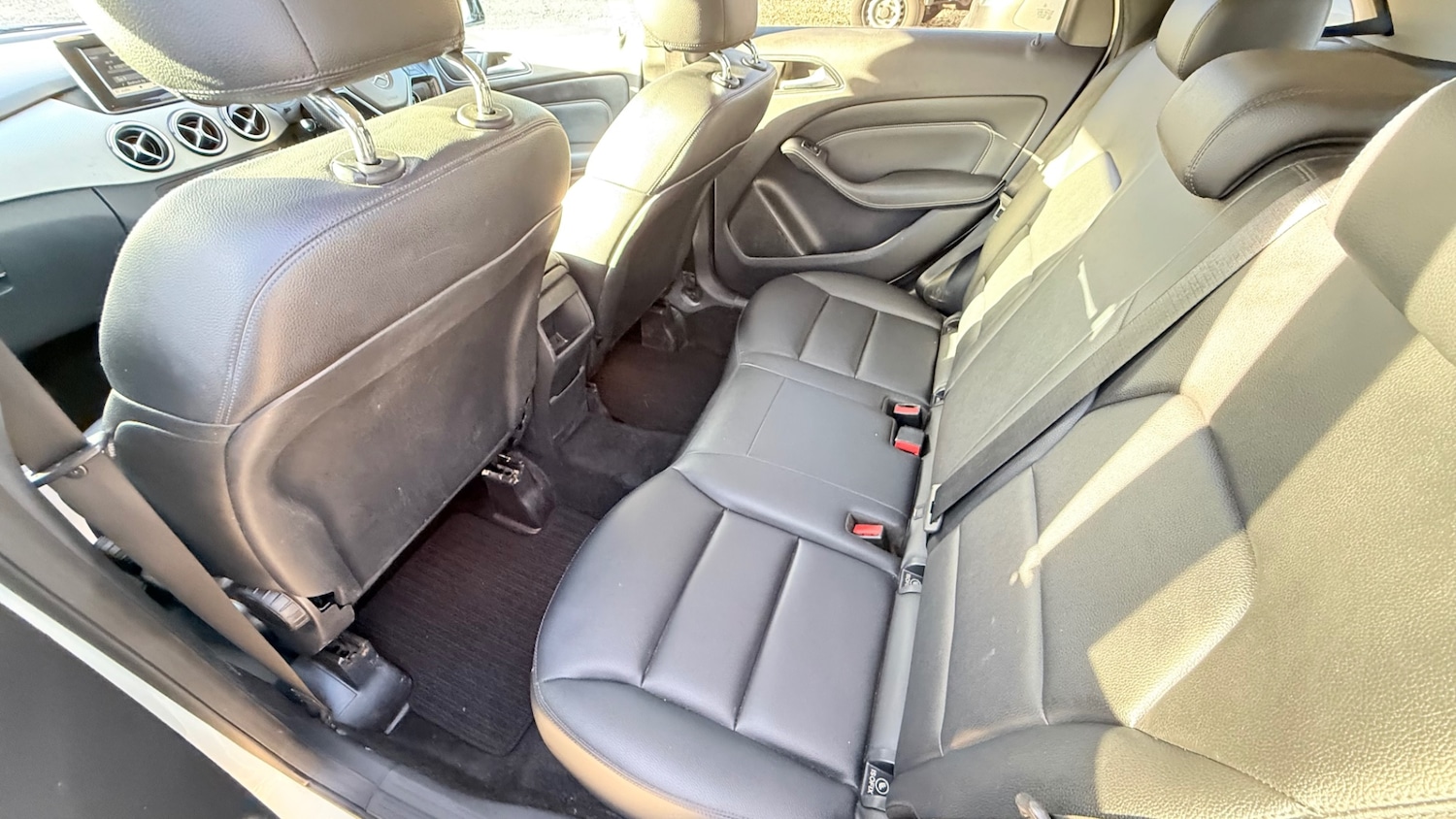 Used Mercedes-Benz B Class 2013 for sale - 76709806: Photo 16