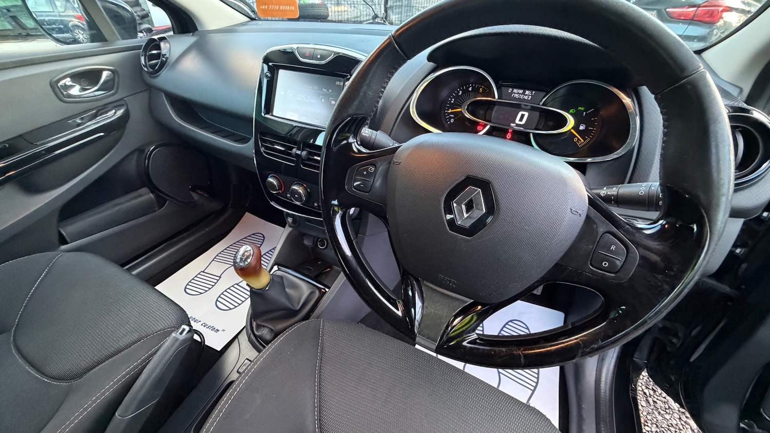 Used Renault Clio 2014 for sale - 77318654: Photo 10