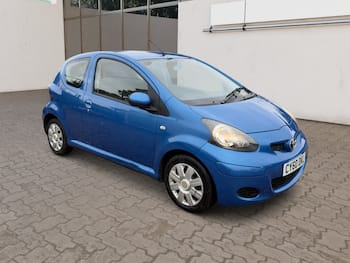 Used Toyota AYGO 2010 for sale - 79674285: Photo