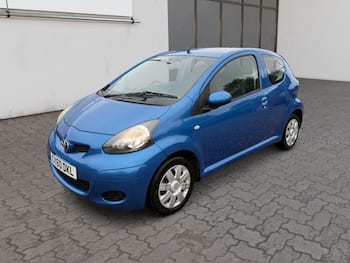 Used Toyota AYGO 2010 for sale - 79674285: Photo