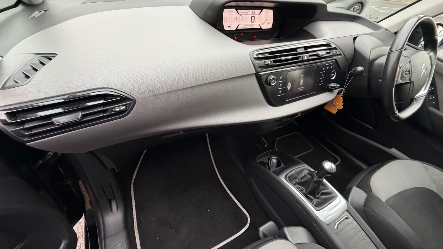 Used Citroen C4 Picasso 2016 for sale - 77517796: Photo 12