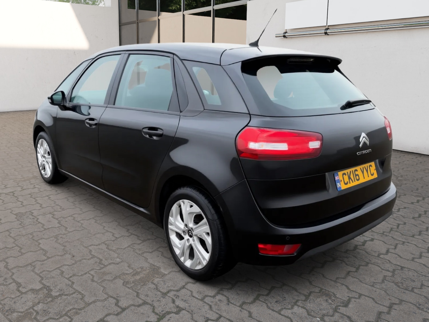 Used Citroen C4 Picasso 2016 for sale - 77517796: Photo 5