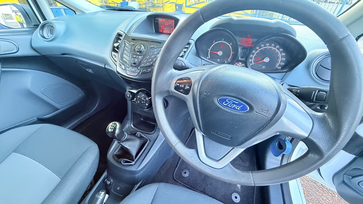 Used Ford Fiesta 2011 for sale - 76807073: Photo 10