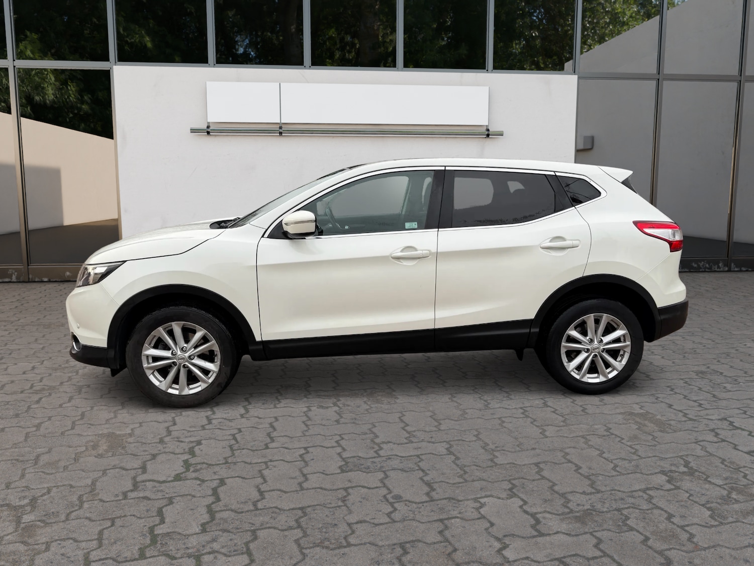Used Nissan Qashqai 2014 for sale - 78150747: Photo 4