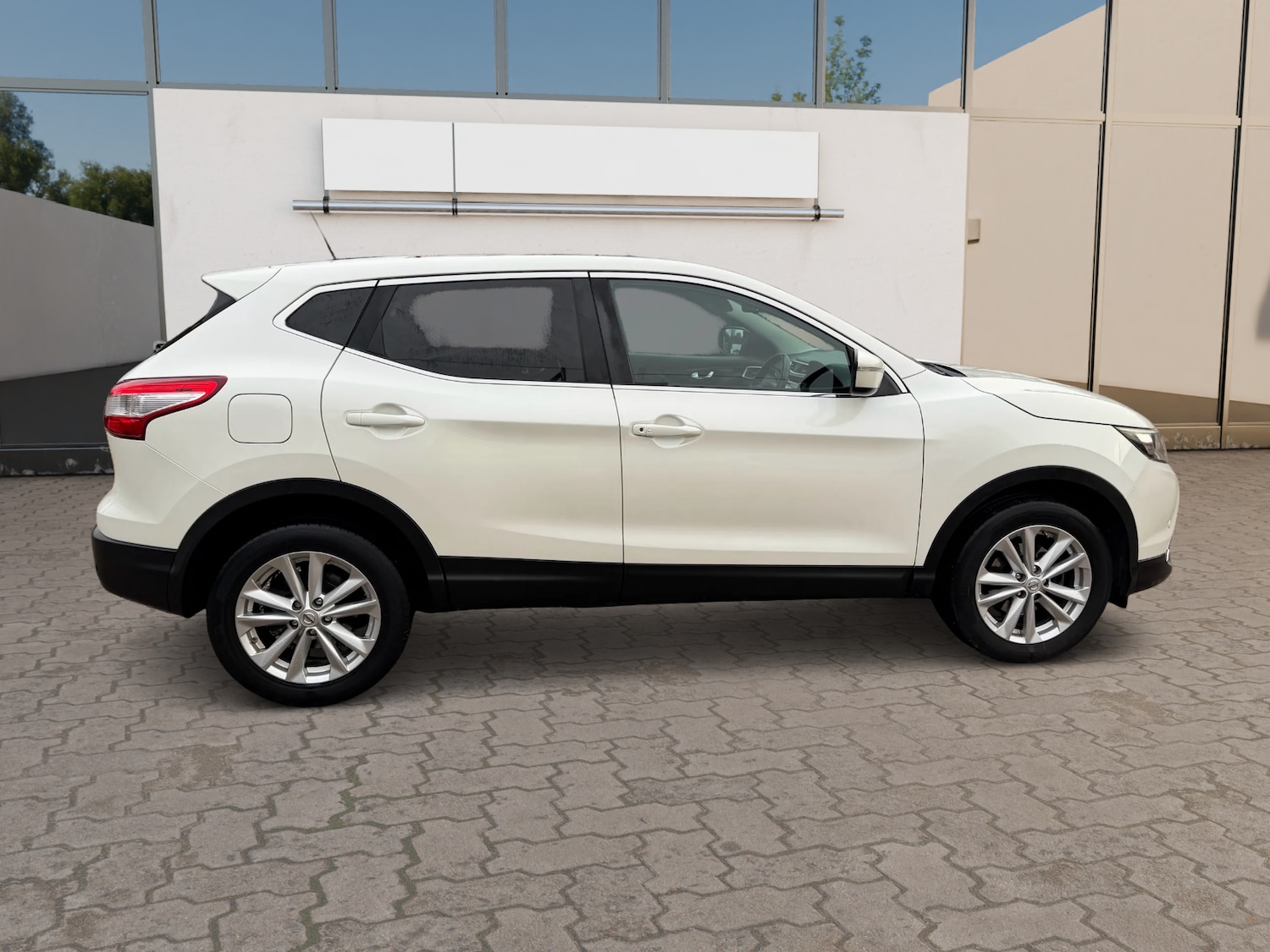 Used Nissan Qashqai 2014 for sale - 78150747: Photo 8