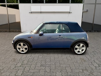 Used MINI Convertible 2004 for sale - 78085460: Photo