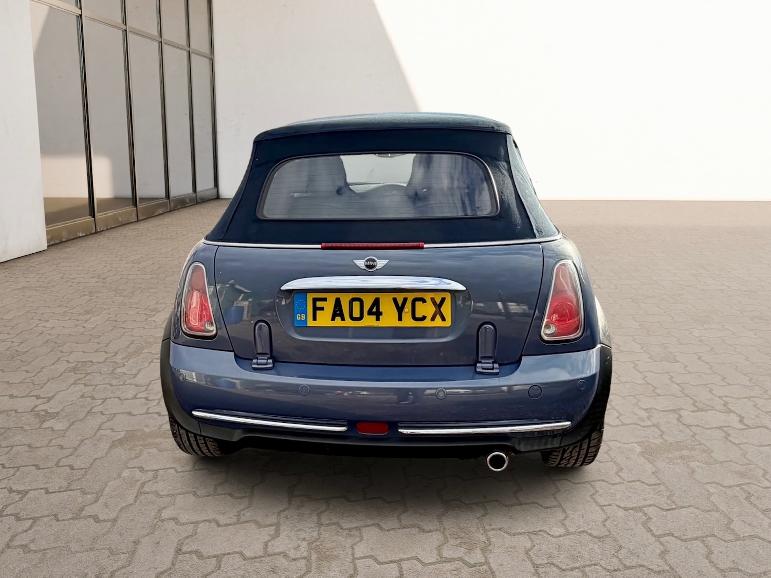 Used MINI Convertible 2004 for sale - 78085460: Photo 6
