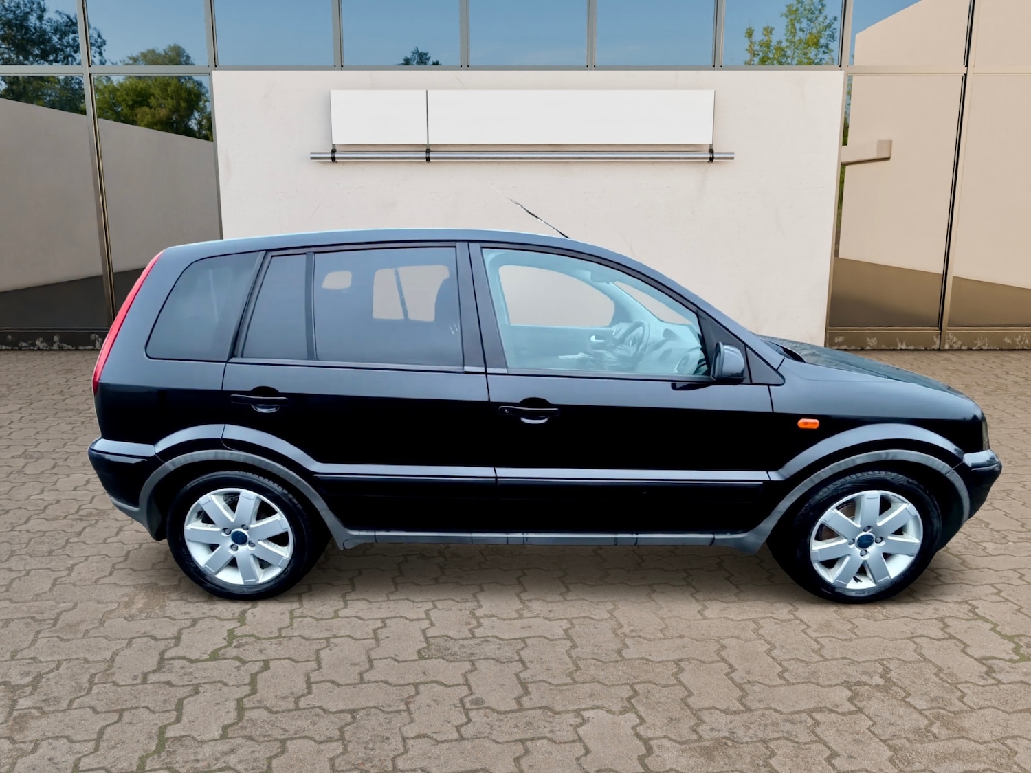 Used Ford Fusion 2006 for sale - 77615990: Photo 8
