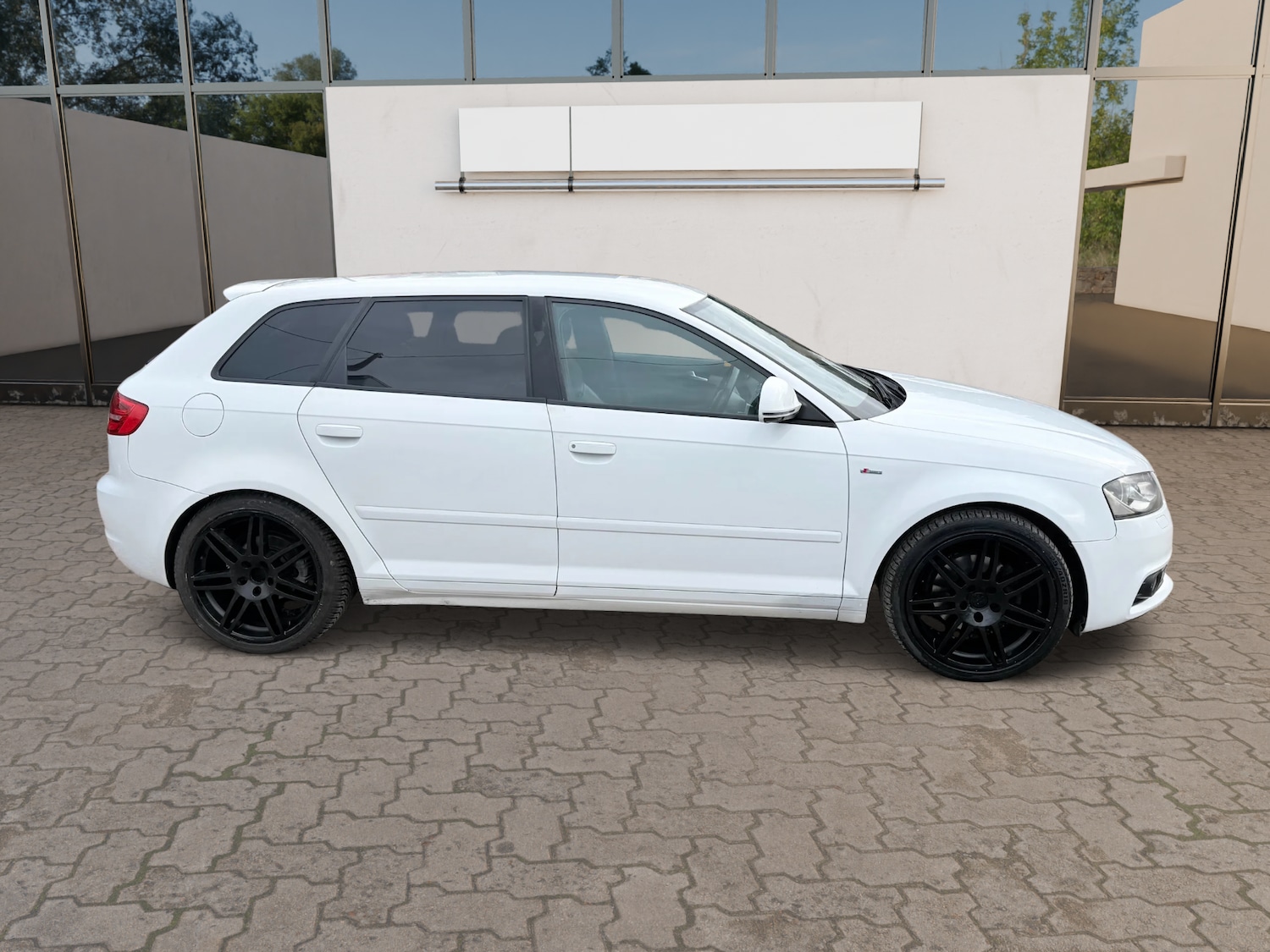 Used Audi A3 2009 for sale - 76455673: Photo 8