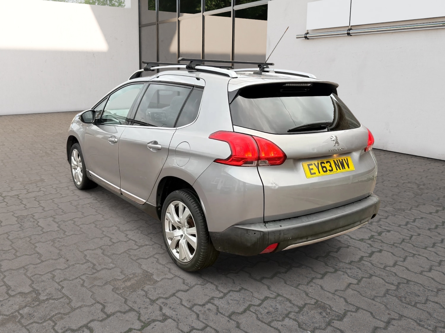 Used Peugeot 2008 2014 for sale - 76960167: Photo 5