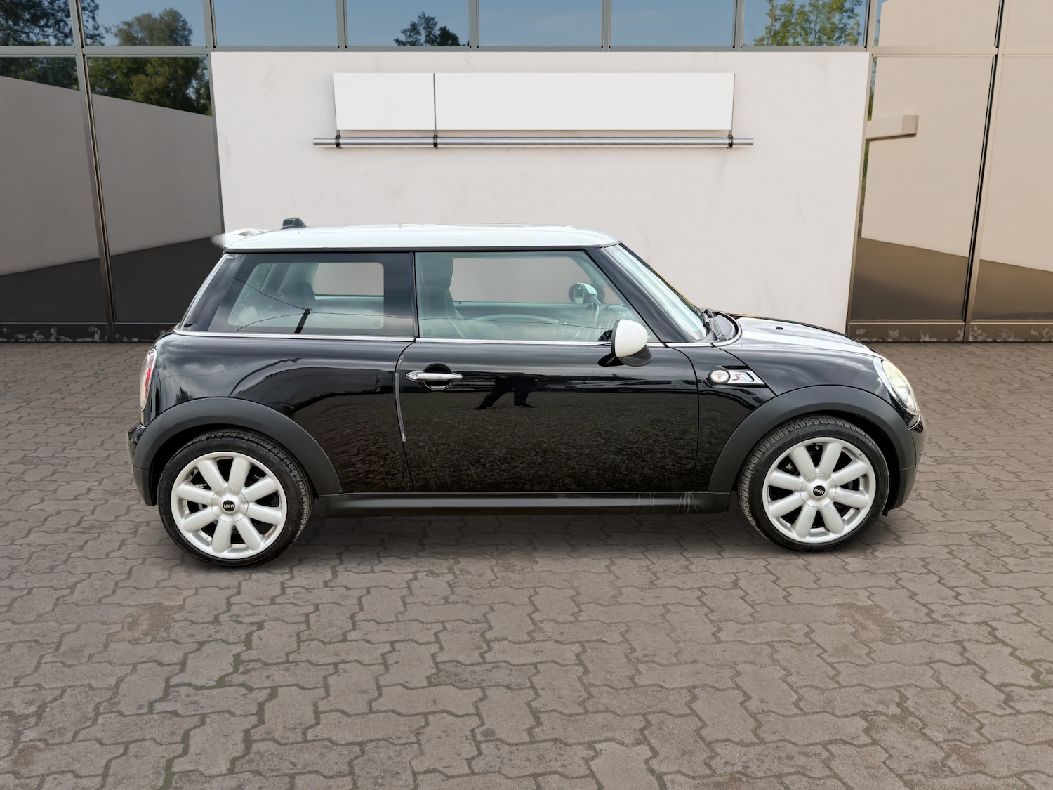 Used MINI Hatch 2010 for sale - 76146570: Photo 8