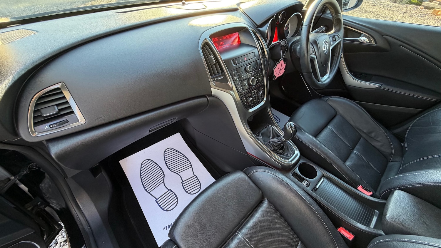 Used Vauxhall Astra 2011 for sale - 77721645: Photo 13