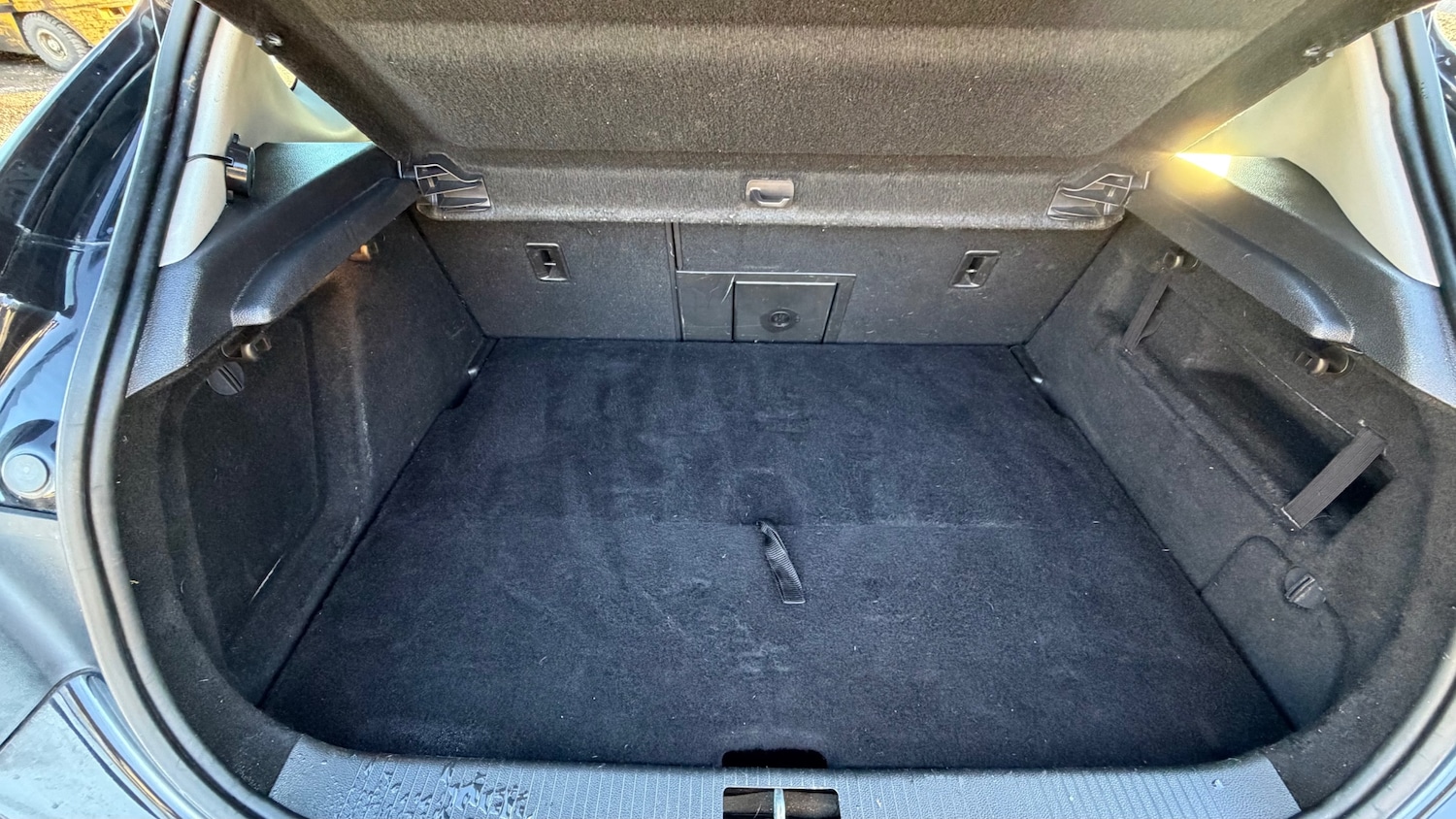 Used Vauxhall Astra 2011 for sale - 77721645: Photo 18