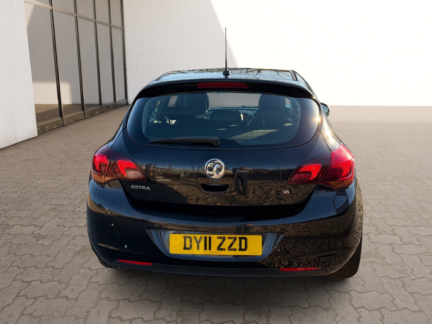 Used Vauxhall Astra 2011 for sale - 77721645: Photo 6