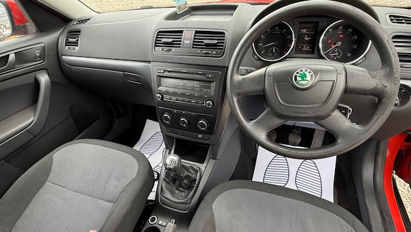 Used Skoda Yeti 2010 for sale - 75068875: Photo 10