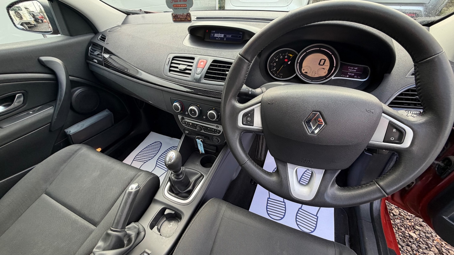 Used Renault Megane 2010 for sale - 77508787: Photo 10