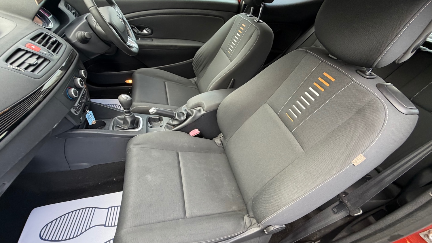 Used Renault Megane 2010 for sale - 77508787: Photo 16