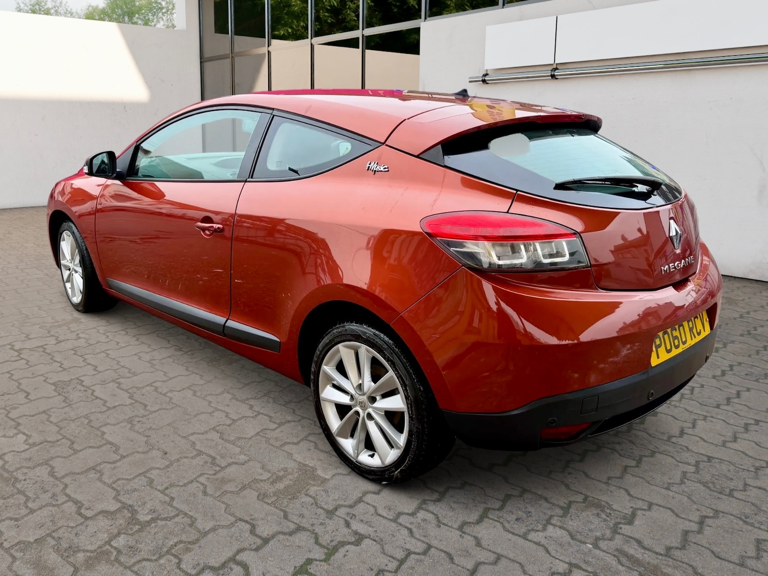 Used Renault Megane 2010 for sale - 77508787: Photo 5