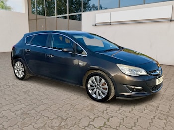 Used Vauxhall Astra 2013 for sale - 78243216: Photo