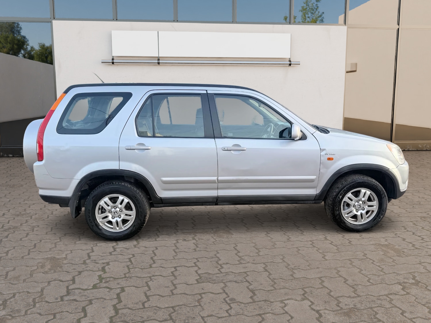 Used Honda CR-V 2002 for sale - 76940130: Photo 8