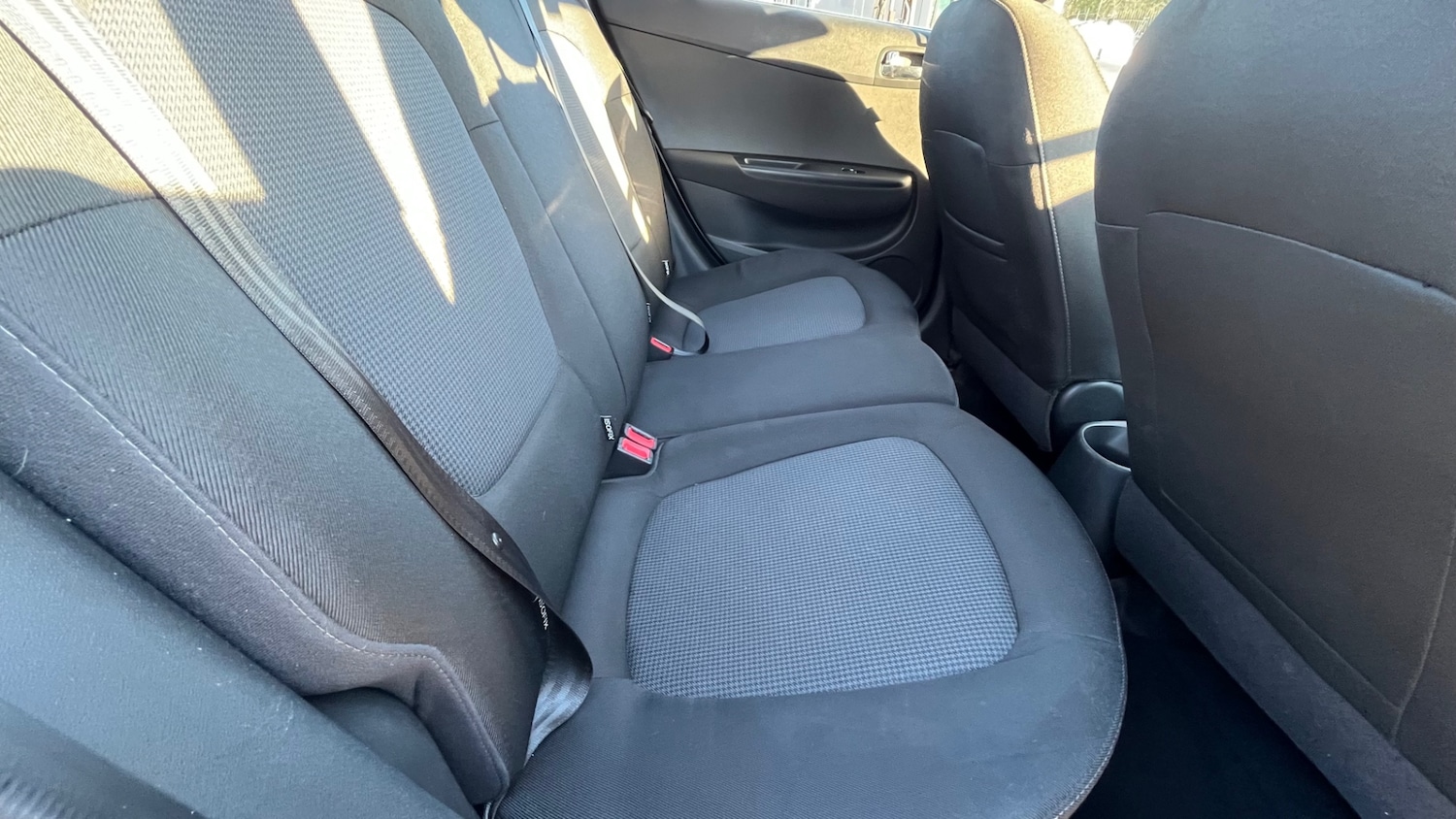 Used Hyundai i20 2012 for sale - 77822045: Photo 16