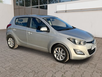 Used Hyundai i20 2012 for sale - 77822045: Photo