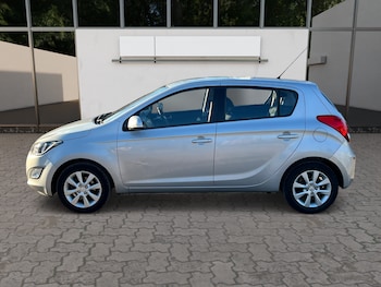 Used Hyundai i20 2012 for sale - 77822045: Photo