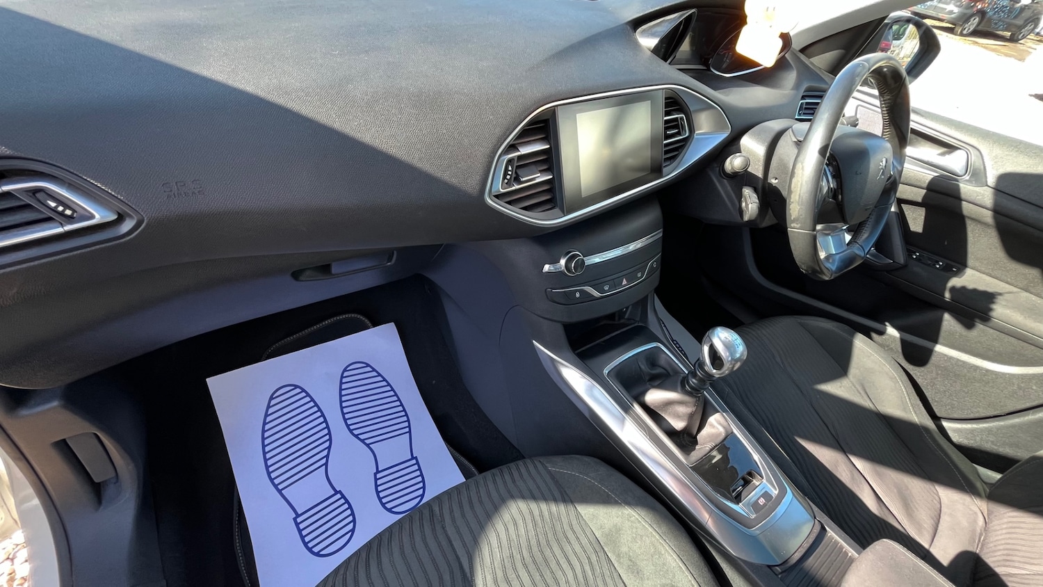 Used Peugeot 308 2014 for sale - 77896337: Photo 14