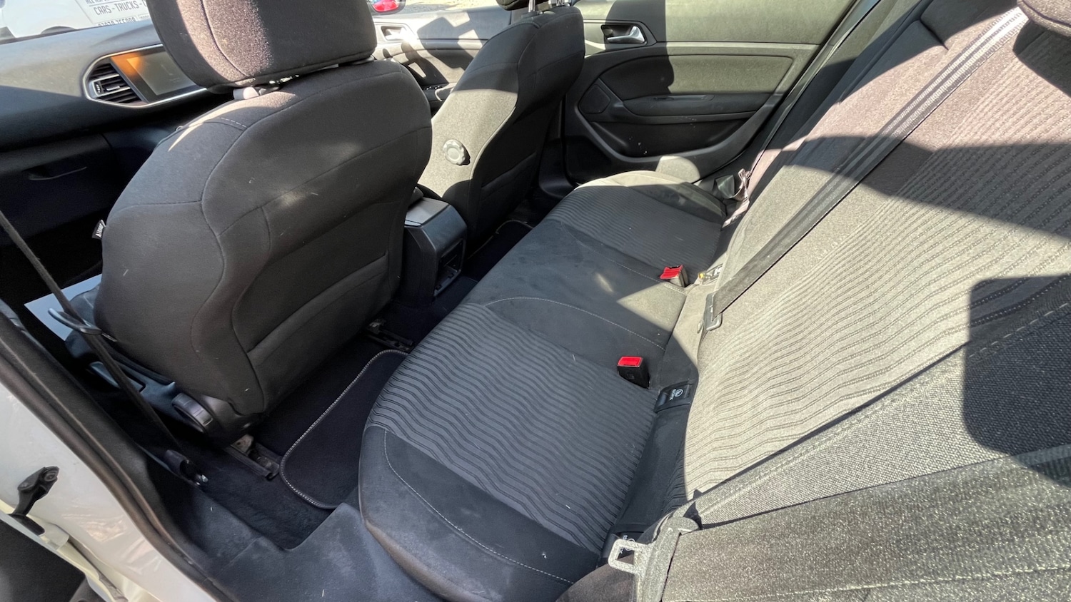 Used Peugeot 308 2014 for sale - 77896337: Photo 17