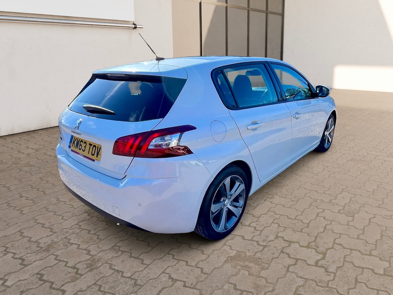 Used Peugeot 308 2014 for sale - 77896337: Photo 7