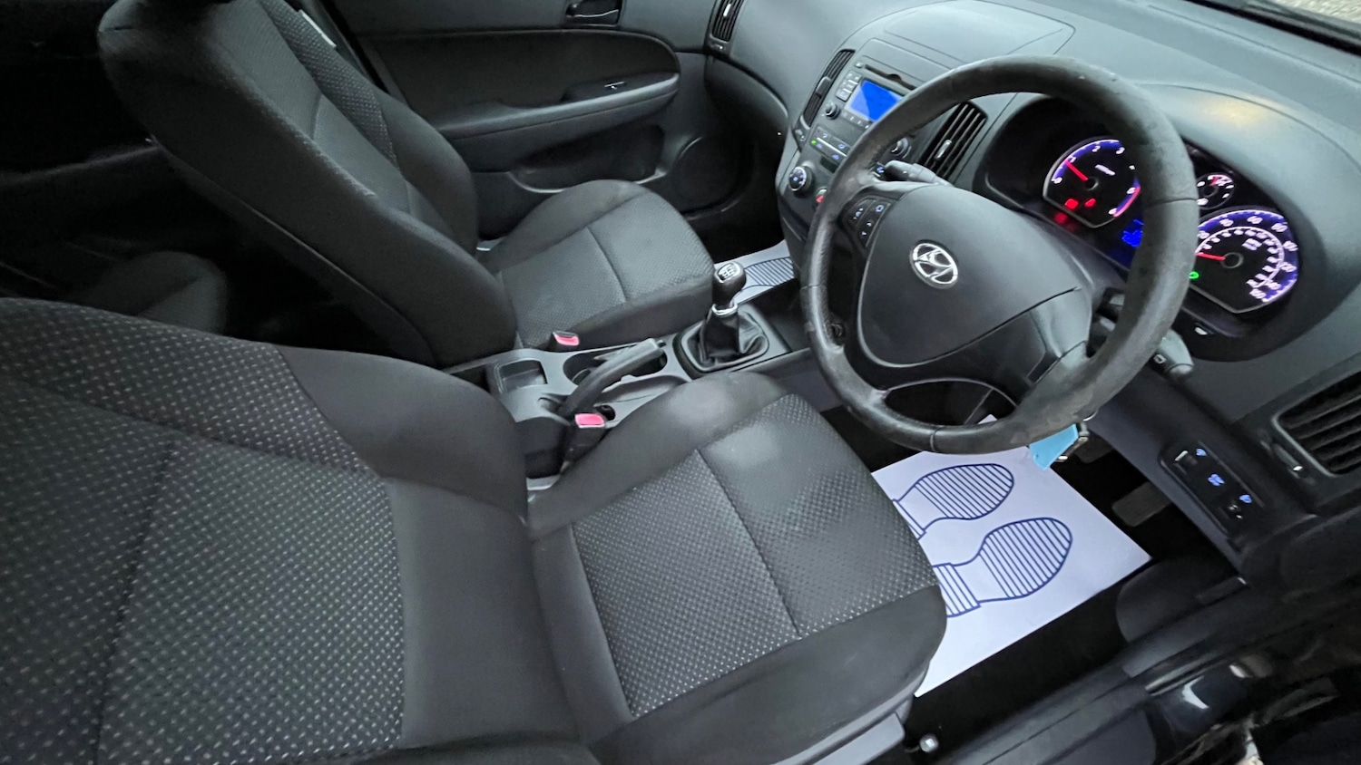 Used Hyundai i30 2010 for sale - 77851738: Photo 10